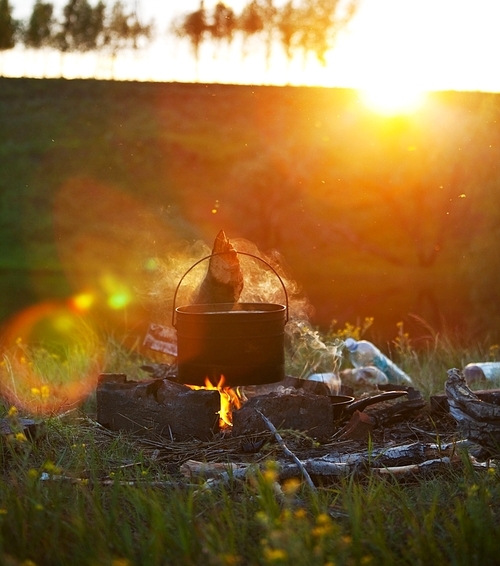 유토이미지 Old kettle in camping