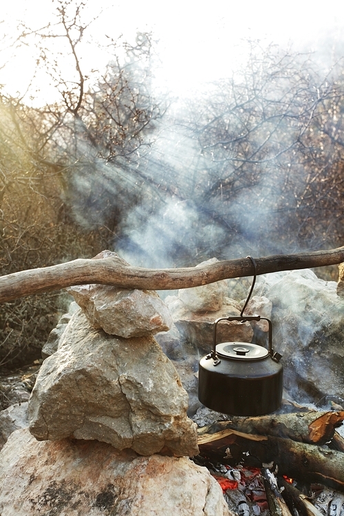 유토이미지 Old kettle in camping