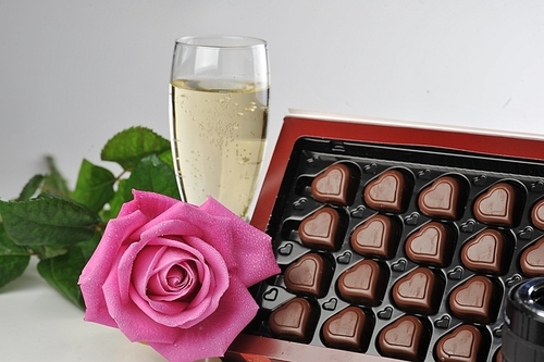 Heart shape chocolate|champagne  and pink rose