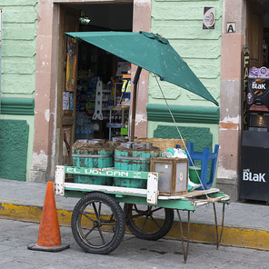 Food stall in front of a store on street, Centro, Dolores Hidalgo, Guanajuato, Mexico