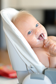 Feeding baby with a spoon