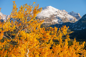 Autumn in Rocky Mountain National Park. Colorado, USA.