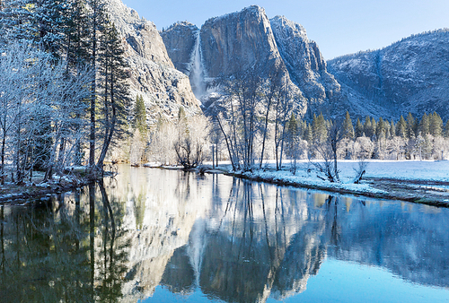 Beautiful early spring landscapes in Yosemite National Park, Yosemite, USA