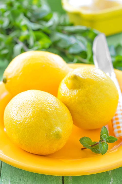 Lemons and mint