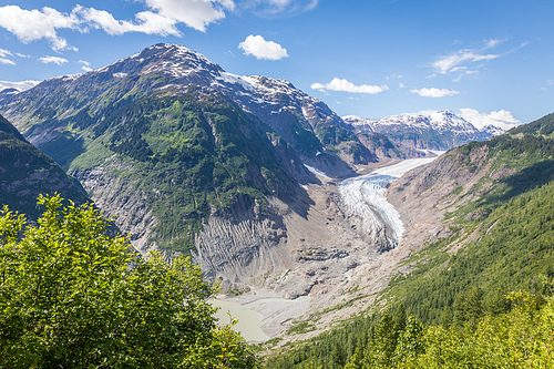 Alaskian mountain scene with salmon glacier and lagoon