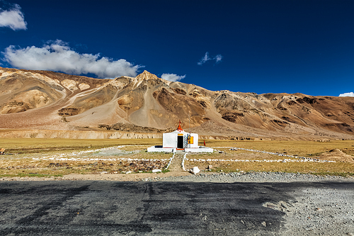 Small Hindu temple in Sarchu on Manali-Leh road. Boundary between Himachal Pradesh and Ladakh, India