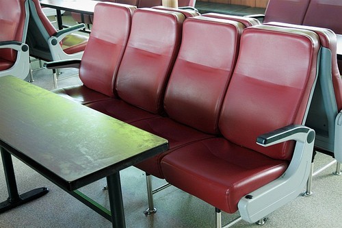 여객선 빈 승객 의자