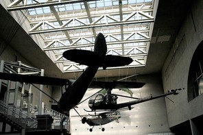 용산 전쟁기념관 비행기 모형 전시