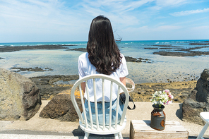 제주도 - 여자뒷모습