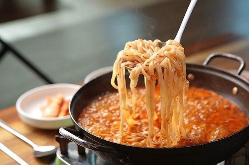 얼큰칼국수