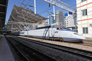 KTX