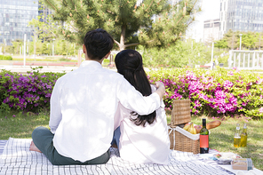커플 235