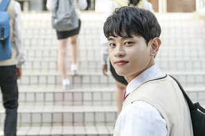 청소년 302