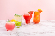 여름음료_과일과 과일음료 사진 이미지
