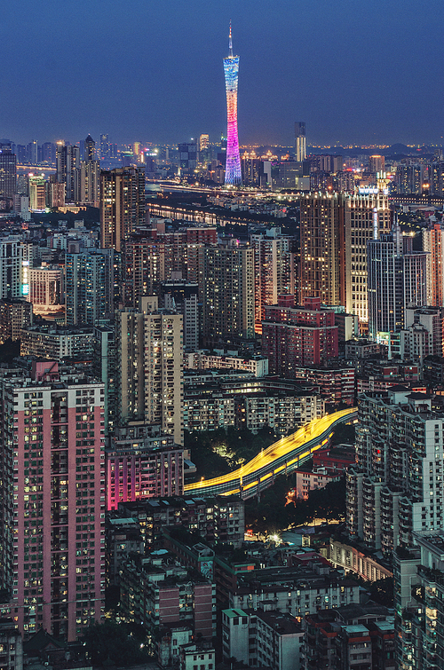 scenery,The city,nikon,color,guangzhou,Travel,construction,building,No one,The office,Business,twilight,high building,Tall,The apartment,traffic,Hyundai,finance,The sky.