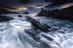 light and shadow,scenery,wide angle,canon,color,You're in charge of the bug cover,The beach,dawn,landscape,At night,Surfing,shoreline,Travel,twilight,Nature,wave,The sky,Pictures,rock