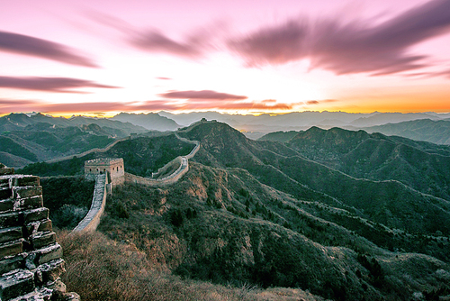 A series of pictures taken at the Golden Mountain Lengcheng Great Wall.