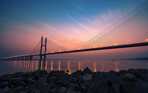 Sunset,sunset clouds,scenery,construction,The city,Long exposure,The bridge,changjiang,jingzhou,stacks,No one,drawbridge,Travel,twilight,Transportation Systems,The sun,marina,shoreline,light,reflex