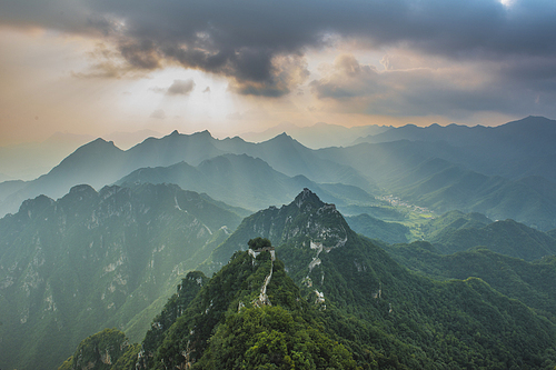 Of course,The Great Wall,scenery,construction,nikon,color,Challenge theme: green,Nature,Mist,Sunset,outdoors,The sky,The valley,Hiking,At night,ki,waters,beautiful sceneries,Daylight,haze