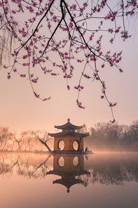 wasfilmedinLakeLanzhouinYangzhou,