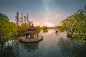 scenery,Travel,nikon,color,2018FujiPremiumSeason1,Nature,outdoors,construction,Thesky,ki,landscape,reflex,summertime,dawn,pond,Thebridge,Thepark,building,beautifulsceneries