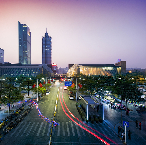 The city,Long exposure,color,shenzhen,The road,twilight,skyscraper,street,Travel,The car,cityscape,Transportation Systems,At night,building,The bridge,Bus,skyline,Hyundai,construction