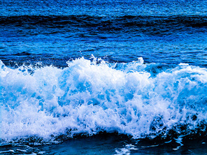 waters,The sea,The ocean,wave,Nature,seascape,The beach,Surfing,Foam,No one,shoreline,Travel,ice,The water,Cold,landscape,summertime,Winter,turquoise,Splash.