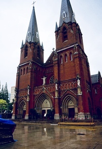 shanghai,humanities,The church,After the rain,scenery,Travel,The city,color,street racket,Architecture, Church,The sky,high building,old,Gothic architecture,It's ancient,Tourism,twilight,Small town,Spirituality,