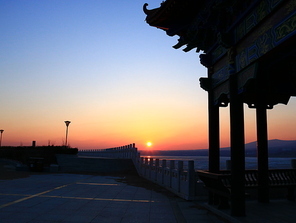 documentary,scenery,capture,The sea,The beach,dawn,Travel,The sky,The ocean,marina,twilight,outdoors,At night,landscape,light,shoreline,The sun,The bridge,silhouette,Transportation Systems