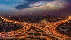 nanjing,canon,The city.,color,The bridge.,Expressway.,twilight,Fast.,Travel.,sports,The car.,At night.,Downtown.,motoshi,street,Bus.,overpass