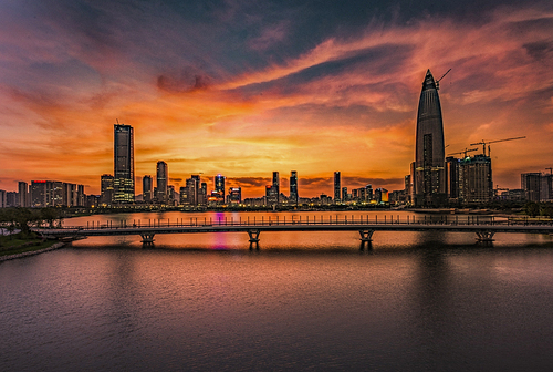 scenery,The city.,color,shenzhen,waters,skyline,The bridge.,twilight,The sky.,No one.,Travel.,reflex,building,cityscape,dawn,At night.,high building,seaside,Downtown.