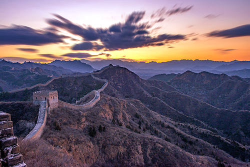 A series of pictures taken at the Golden Mountain Lengcheng Great Wall.
