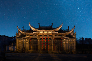 scenery,construction,Photography,Travel.,building,paladin,It's ancient.,Housing,pagoda,The museum.,The roof.,Traditional.,outdoors,Religion,The sky.,The temple.,old,ki,pavilion,emperor