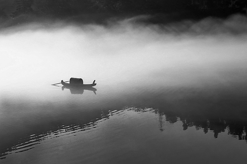 light and shadow,scenery,black and white,capture,xiaodongjiang,Mirror Mirror Season 5,Cinema Scene, Oreza.,The challenge: finding solitude.,The sky.,fog,Travel.,People.,At night.,Birds.,landscape,Transportation Systems,outdoors,silhouette,The beach.,Mist.