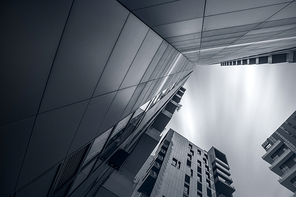 light and shadow,canon,construction,Business.,building,The window.,The city.,black and white,The office.,No one.,reflex,The future.,perspective drawing,The glass.,iron and steel,The sky.,Downtown.,skyscraper,technique,express