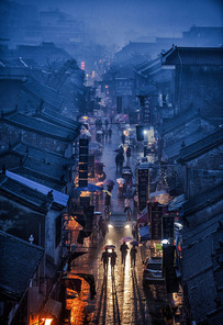 humanities,nikon,color,street racket,On-beat China May.,building,The city.,At night.,No one.,twilight,The arts.,Darkness.,Lighted.,The road.,Downtown.,reflex,Winter.,Religion,outdoors,cityscape