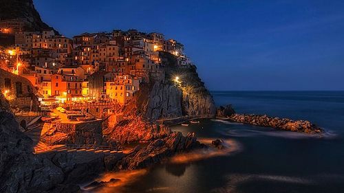 ,night scene,scenery,Travel.,wide angle,canon,color,ITALY,seascape,wuliancun,landscape,The ocean.,outdoors,construction,The sky.,The city.,rock,beautiful sceneries,light