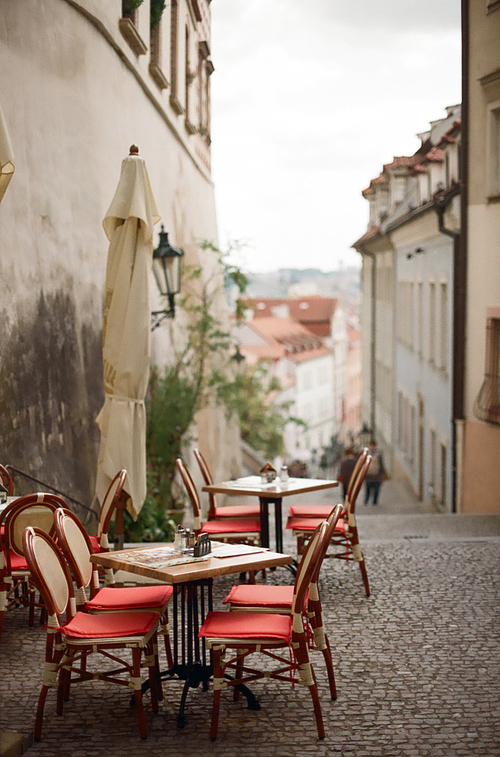 체코 프라하 골목 식당 필름사진 (NN012_018)