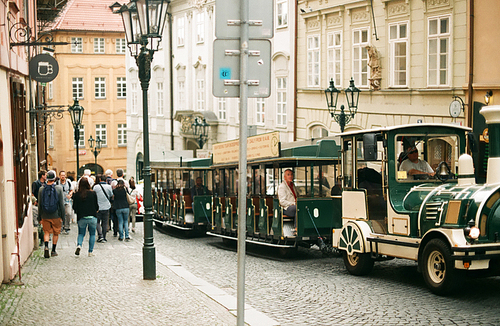 체코 프라하 꼬마기차 필름사진 (NN012_051)