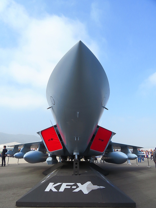 한국이 개발 중인 신형 전투기 KFX.