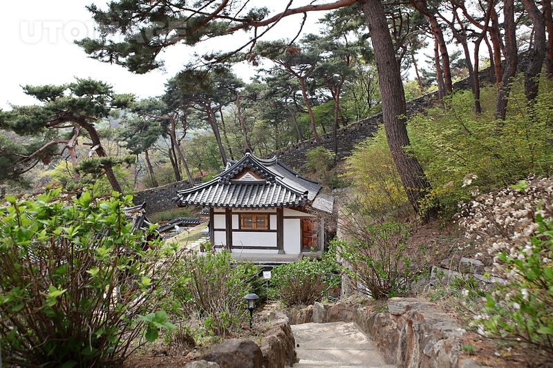전등사 전경 2