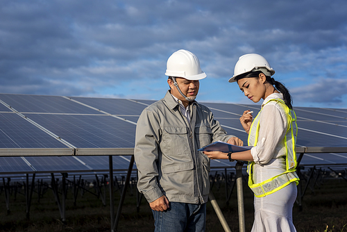 The engineering team is working on the equipment inspection and maintenance at the solar power plant. In order to be in normal operating condition