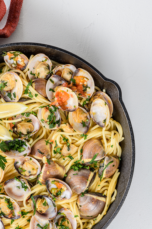 Traditional italian seafood pasta with clams Spaghetti alle Vongole.