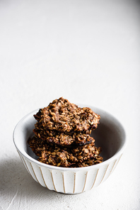 Banana oatmeal cookies with chocolate spread in bowl