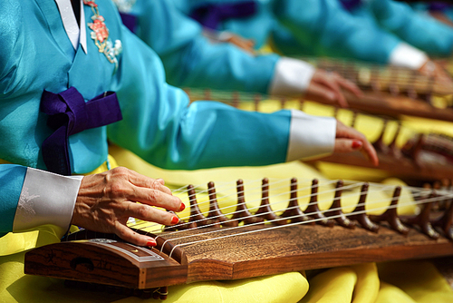 한국의 전통 음악 가야금 공연