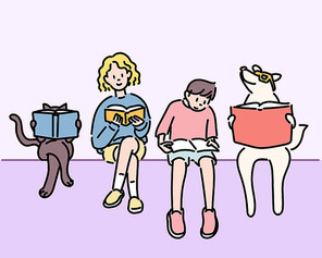 소년,소녀,개,고양이가 함께 나란히 앉아 책을 읽고 있다.