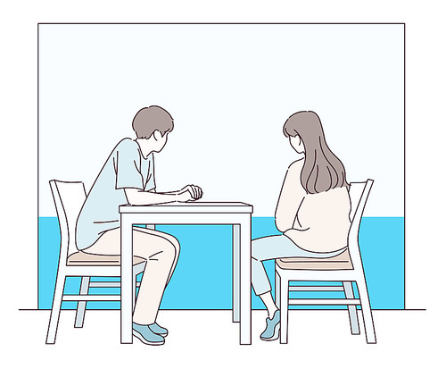 커다란 창문앞 테이블에 앉아 바닷가를 바라보는 커플. 손그림 스타일 일러스트레이션.