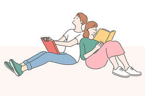 서로 기대 앉아 책을 읽고 있는 두사람. 손그림 스타일 일러스트레이션.