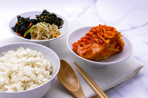 정갈하게 차려진 한국인의 밥상, 한식