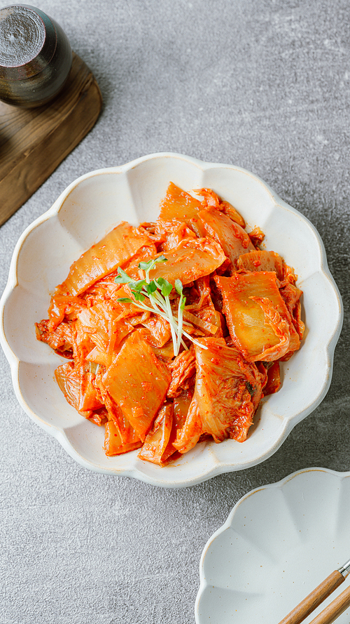 매콤하게 맛있는 한국 음식 김치볶음 요리